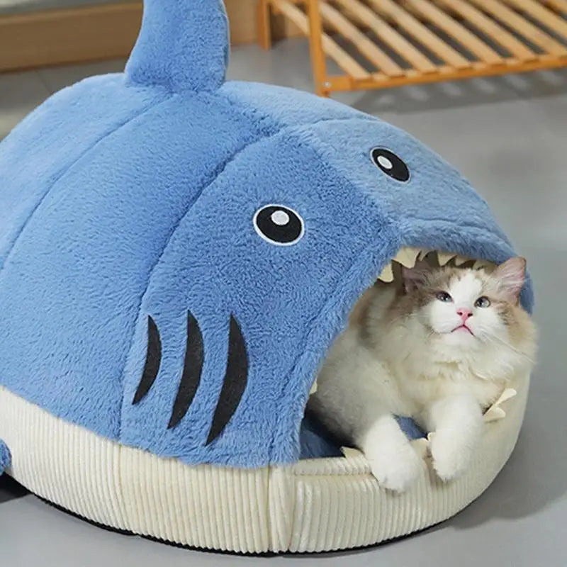 Shark Warm Cat Tent A0003